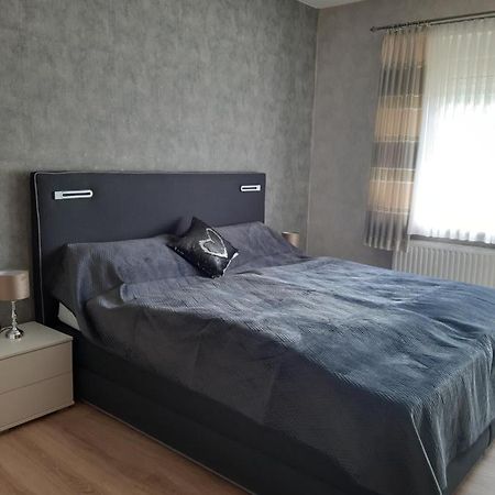 Ferienwohnung Am Ostfriesland-Wanderweg Rhauderfehn Exterior foto
